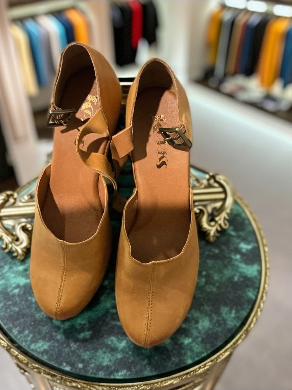 Korks Leather Platform Clog Heels – Women’s Size 8
